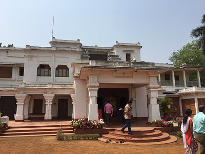 kolkata-airport-to-salboni-cabs